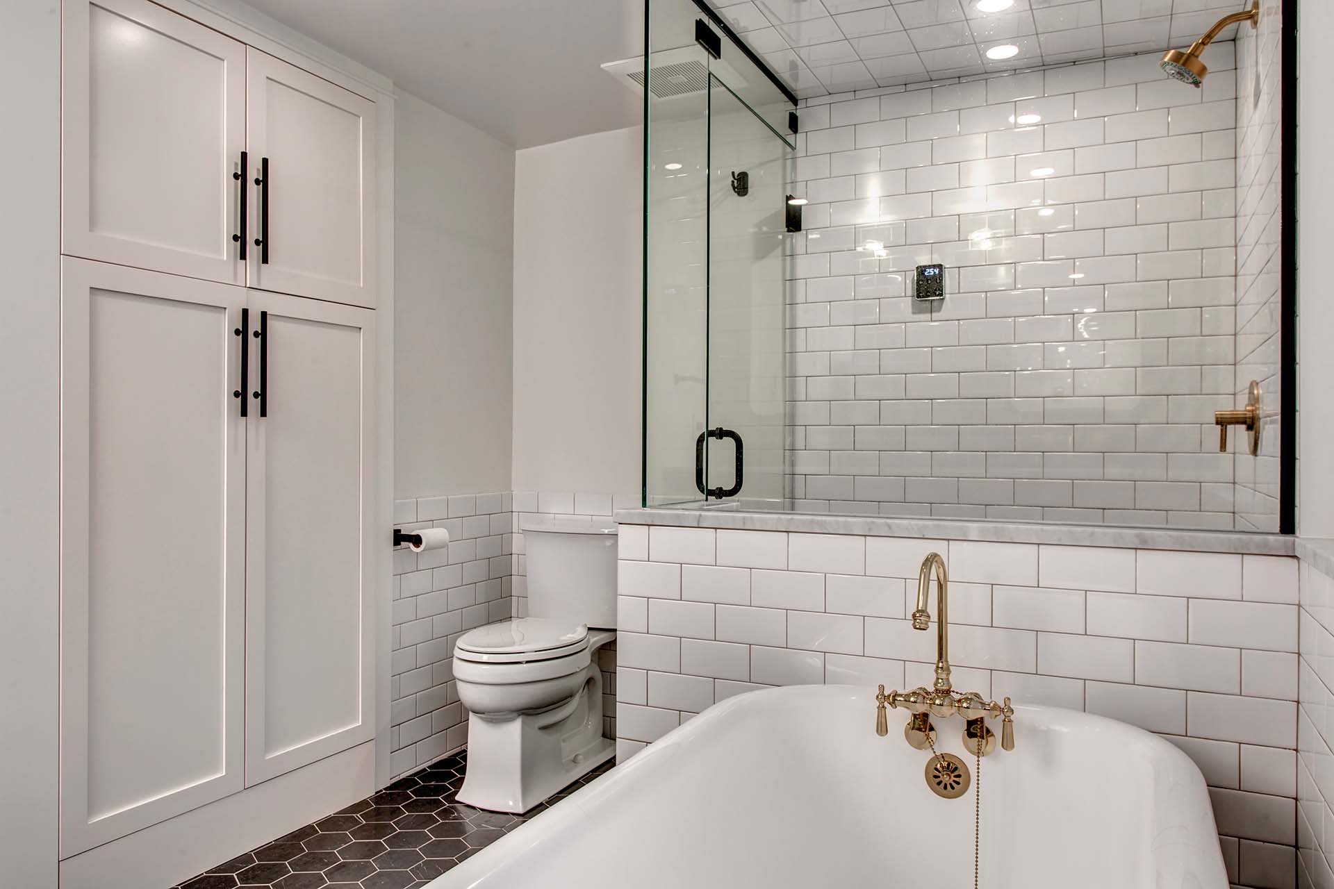 Bath03 1920