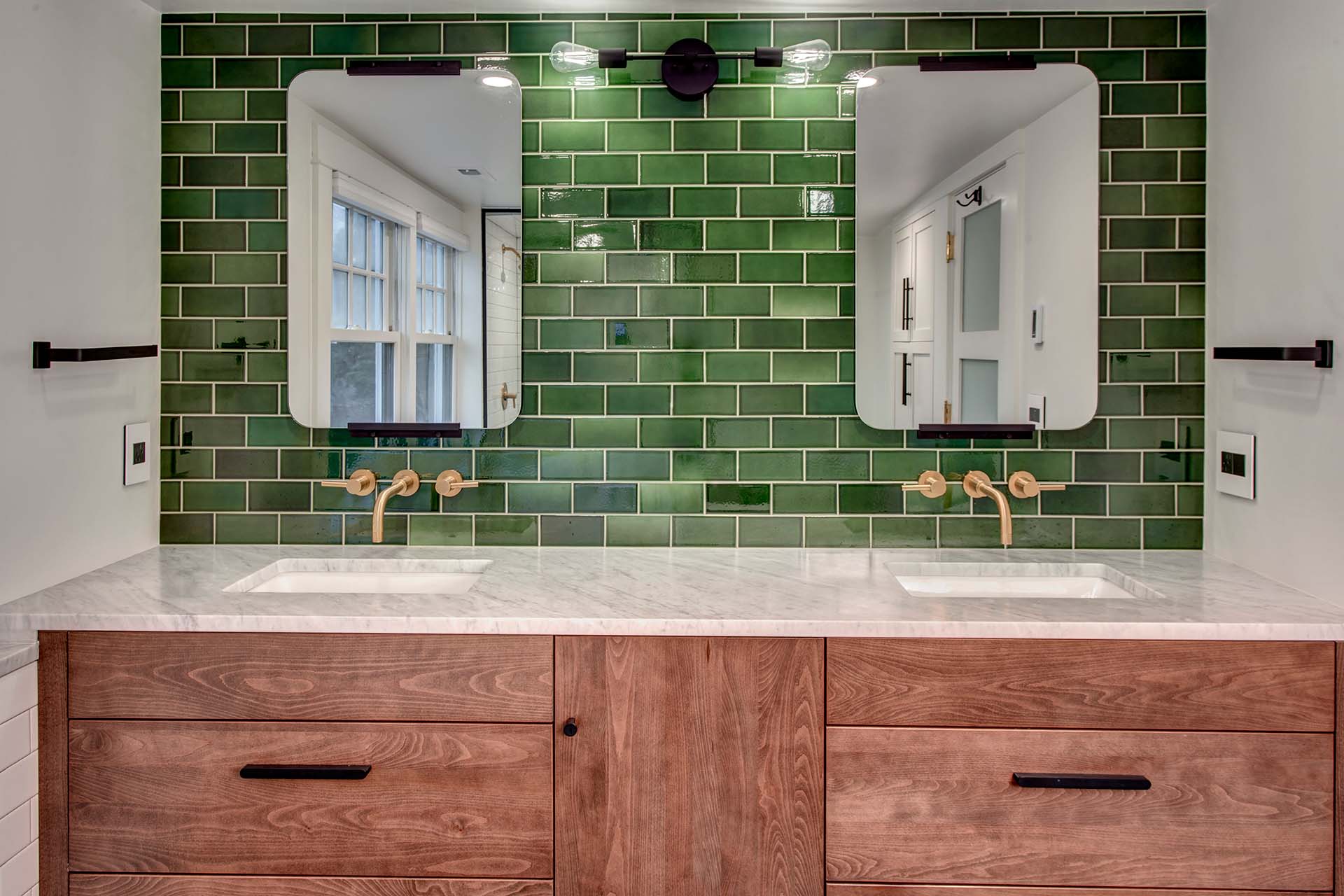 Bath06 1920