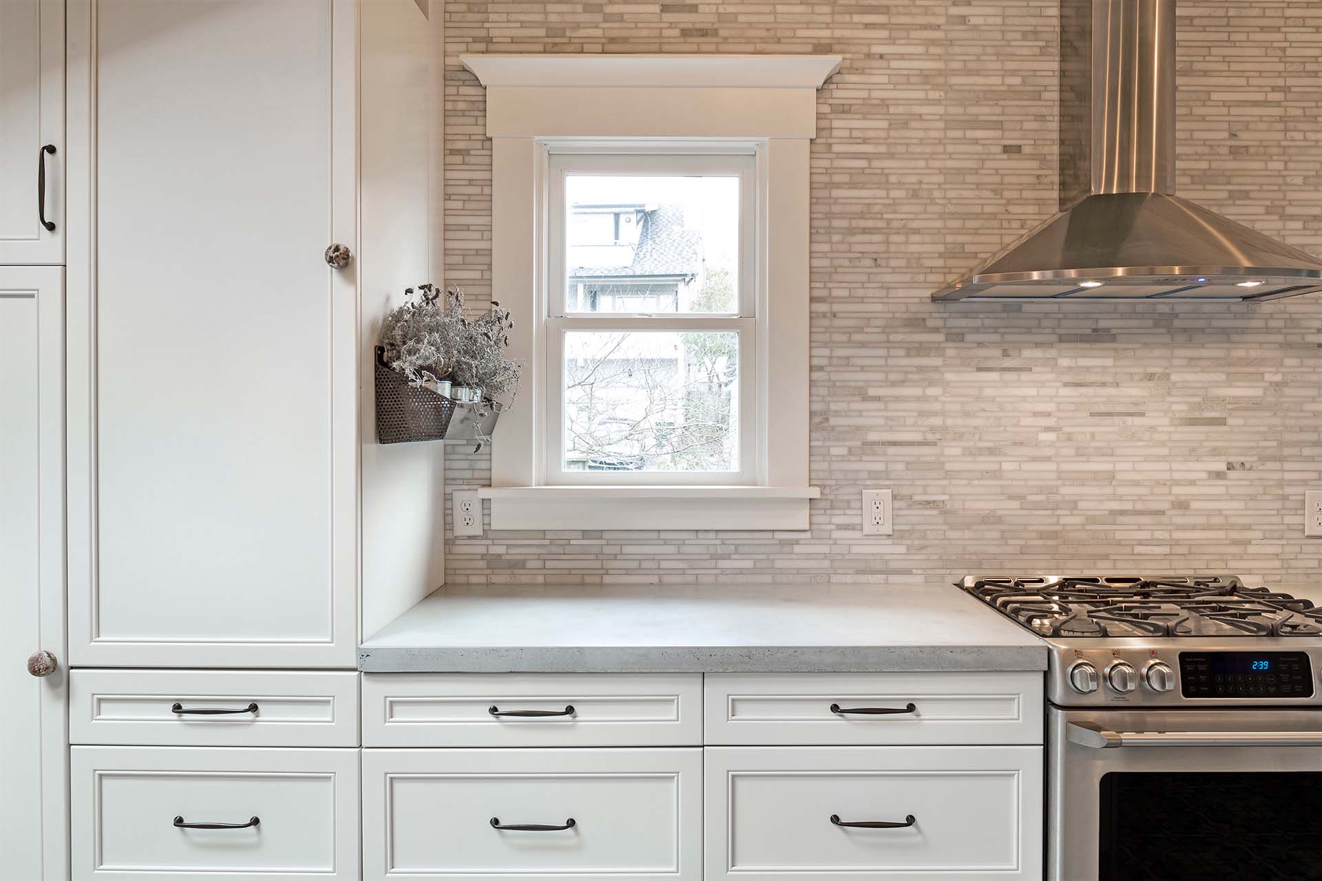 Kitchen Remodel in Seattle, WA by Cherry Design + Build project photo 4